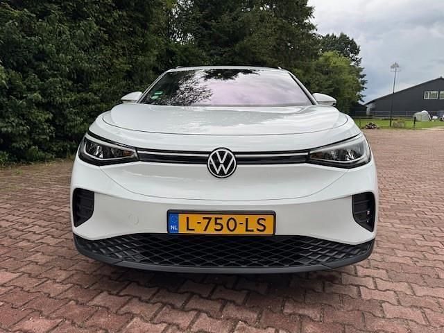 Second-hand VW ID.4 Life 150 kW (204 CP) 2021 Alb SUV