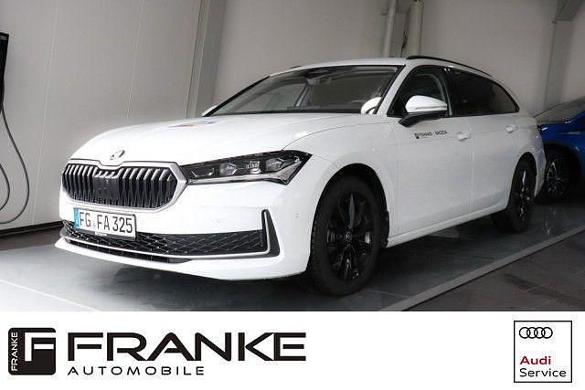 Gebraucht Skoda Superb Selection 150 PS (110 kW) 2024 Weiß Kombi