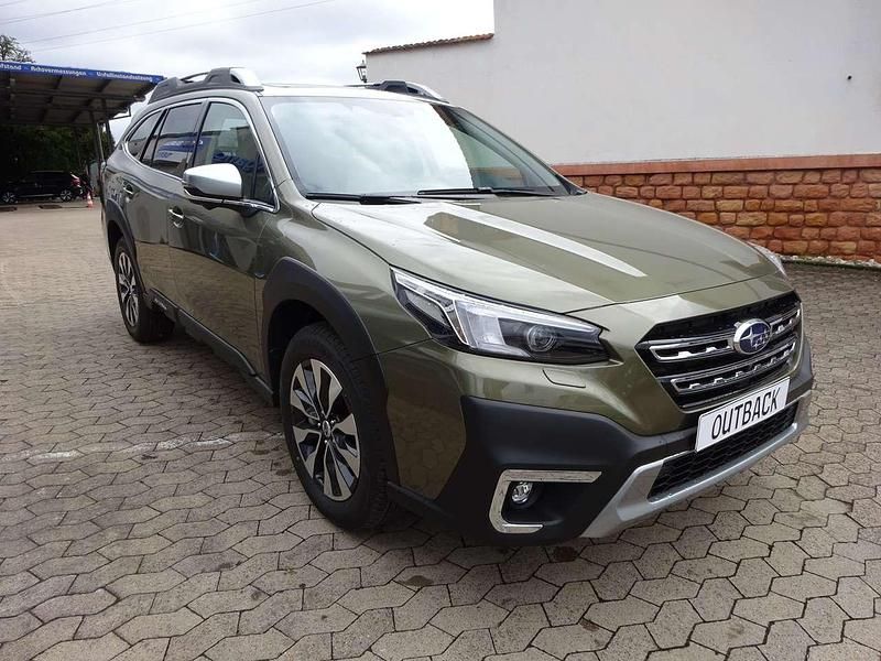 Neu Subaru Outback Platinum 169 PS (124 kW) 2026 Autumn green Kombi