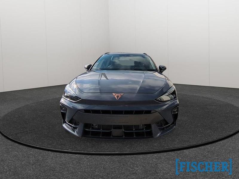 Neu Cupra Leon 204 PS (150 kW) 2025 Grau Kombi