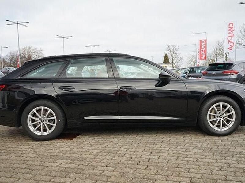 Gebraucht Audi A6 Sport 204 PS (150 kW) 2021 Brillantschwarz metallic Kombi