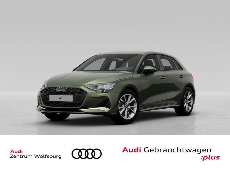 Distriktgrün metallic (metallic) Gebraucht 2024 Audi A3 Sportback Advanced Limousine | 29.990 € (Superpreis) - Bild 1/4