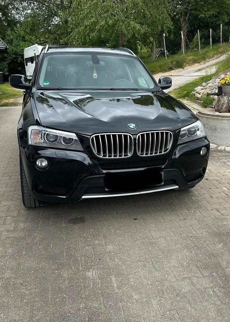 Gebraucht BMW X3 184 PS (135 kW) 2011 Schwarz SUV