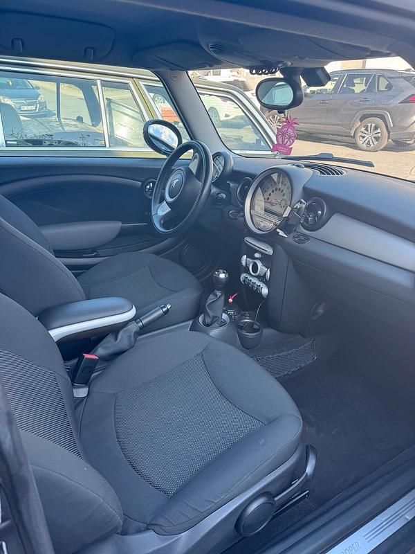 Gebraucht Mini Cooper 120 PS (88 kW) 2009 Schwarz Kleinwagen