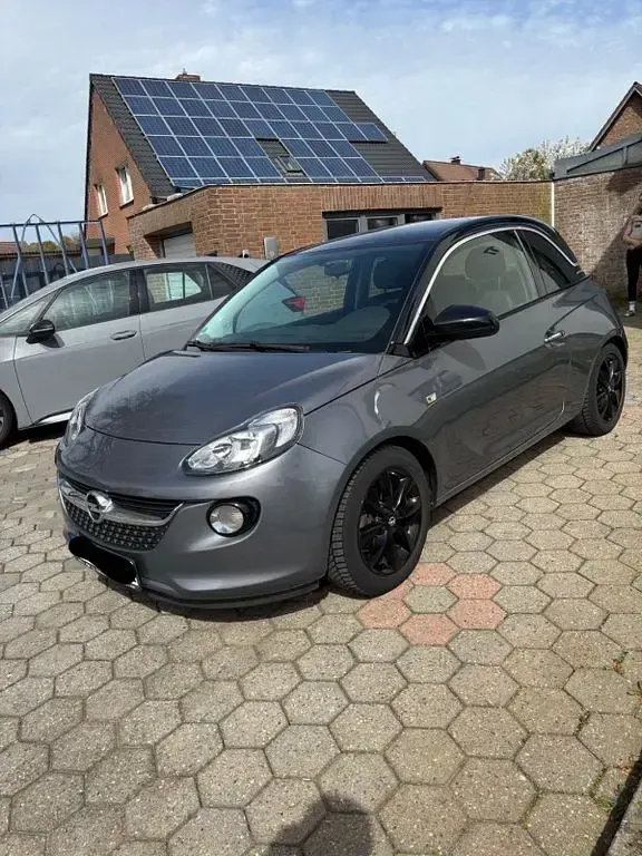 Używany Opel Adam Jam 87 KM (63 kW) 2015 Czarny Hatchback