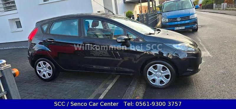 Diamond black Gebraucht 2010 Ford Fiesta Trend Limousine | 5.250 € (Etwas zu teuer) - Bild 1/4