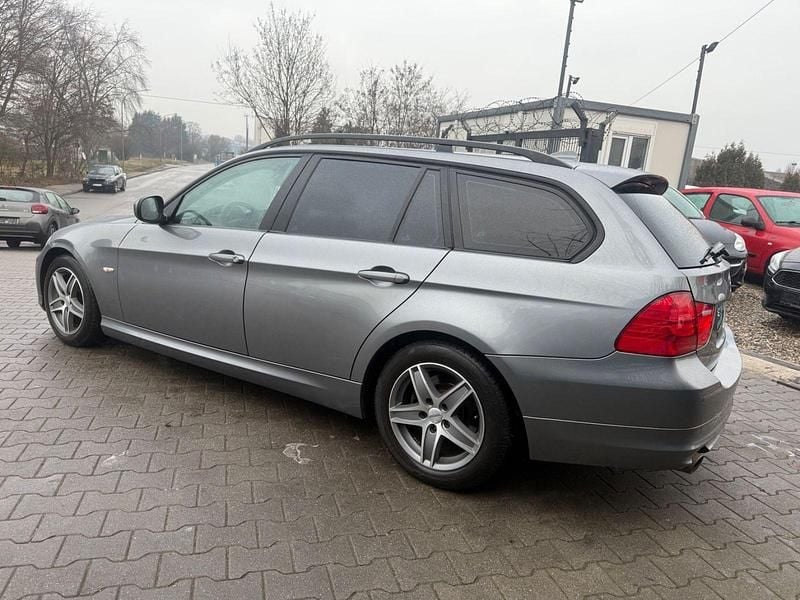 Second-hand BMW 320 Performance 177 CP (130 kW) 2009 Gri Break