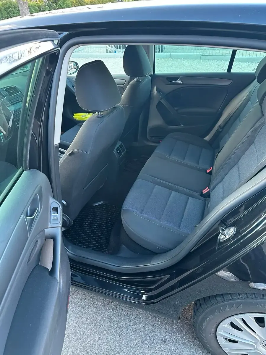 Usata VW Golf VI 122 CV (89 kW) 2011 Nero Utilitaria
