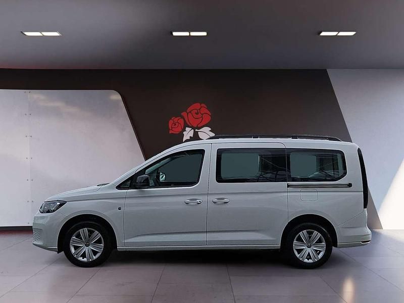 Gebraucht VW Caddy Life 114 PS (83 kW) 2023 Candyweiß Van / Kleinbus