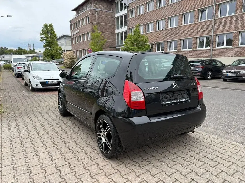 Gebraucht Citroën C2 Tonic 60 PS (44 kW) 2009 Schwarz Kleinwagen
