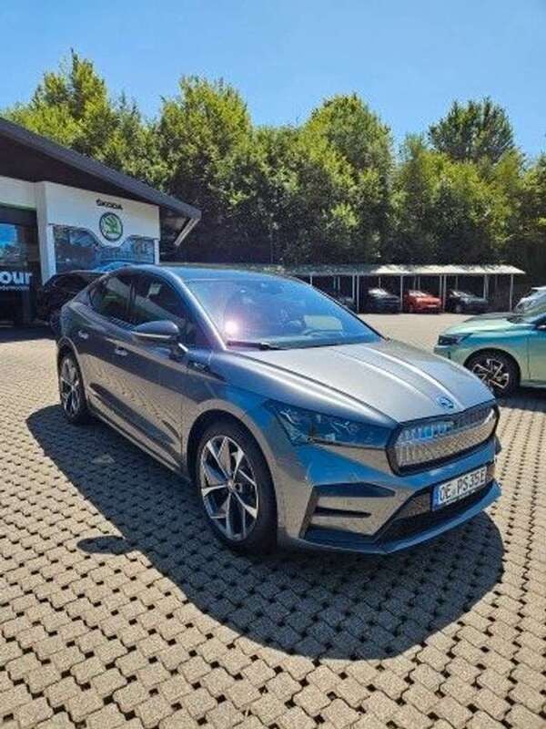 Graphite grau metallic Gebraucht 2022 Skoda Enyaq iV RS SUV | 41.990 € (Fairer Preis) - Bild 1/4