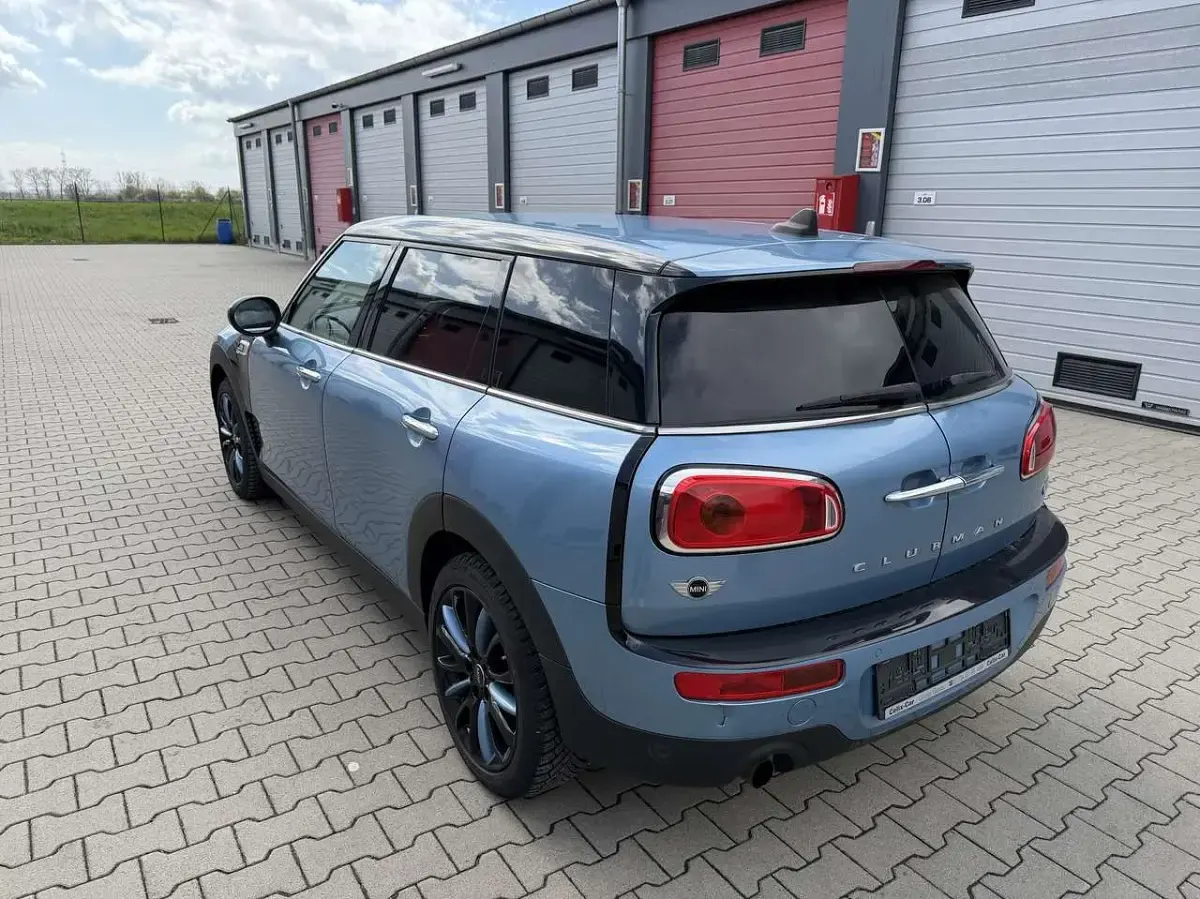 Gebraucht Mini ONE 102 PS (75 kW) 2017 Digital blue metallic Kleinwagen