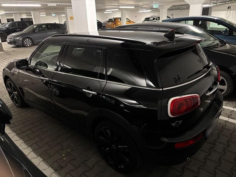 Gebraucht Mini Cooper D 150 PS (110 kW) 2018 Schwarz Kleinwagen