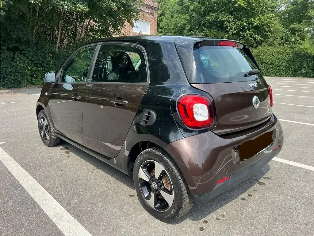 Gebraucht Smart ForFour 71 PS (52 kW) 2018 Kleinwagen