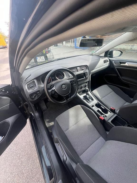 Gebraucht VW Golf VII 110 PS (80 kW) 2014 Schwarz Limousine