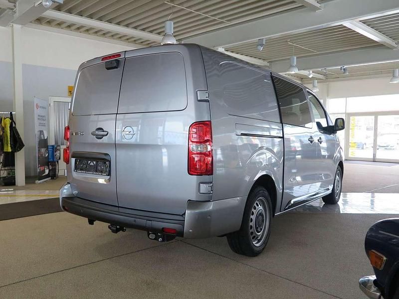 Gebraucht Opel Vivaro 177 PS (130 kW) 2024 Kontrastgrau Van / Kleinbus