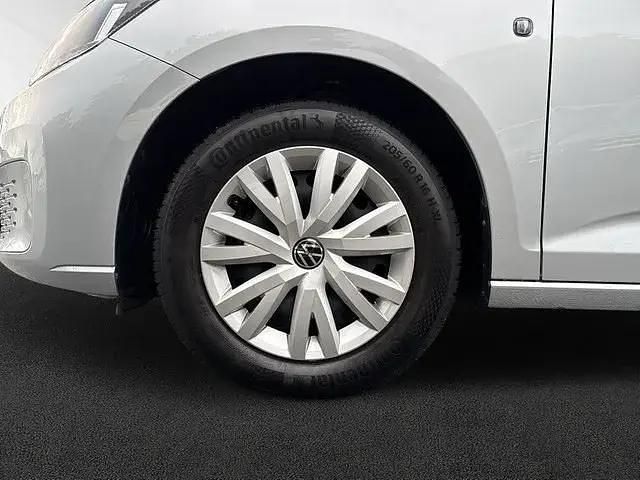 Second-hand VW Caddy 102 CP (75 kW) 2021 Argintiu Monovolum