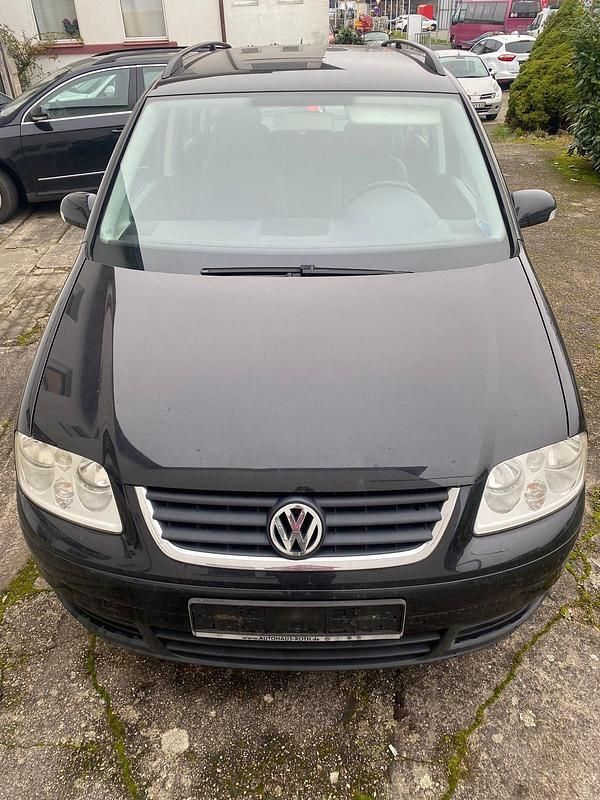 Schwarz Gebraucht 2005 VW Touran Van / Kleinbus | 3.200 € - Bild 1/4