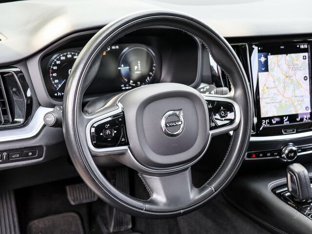 Gebraucht Volvo V60 R-Design 253 PS (186 kW) 2021 Weiß Kombi