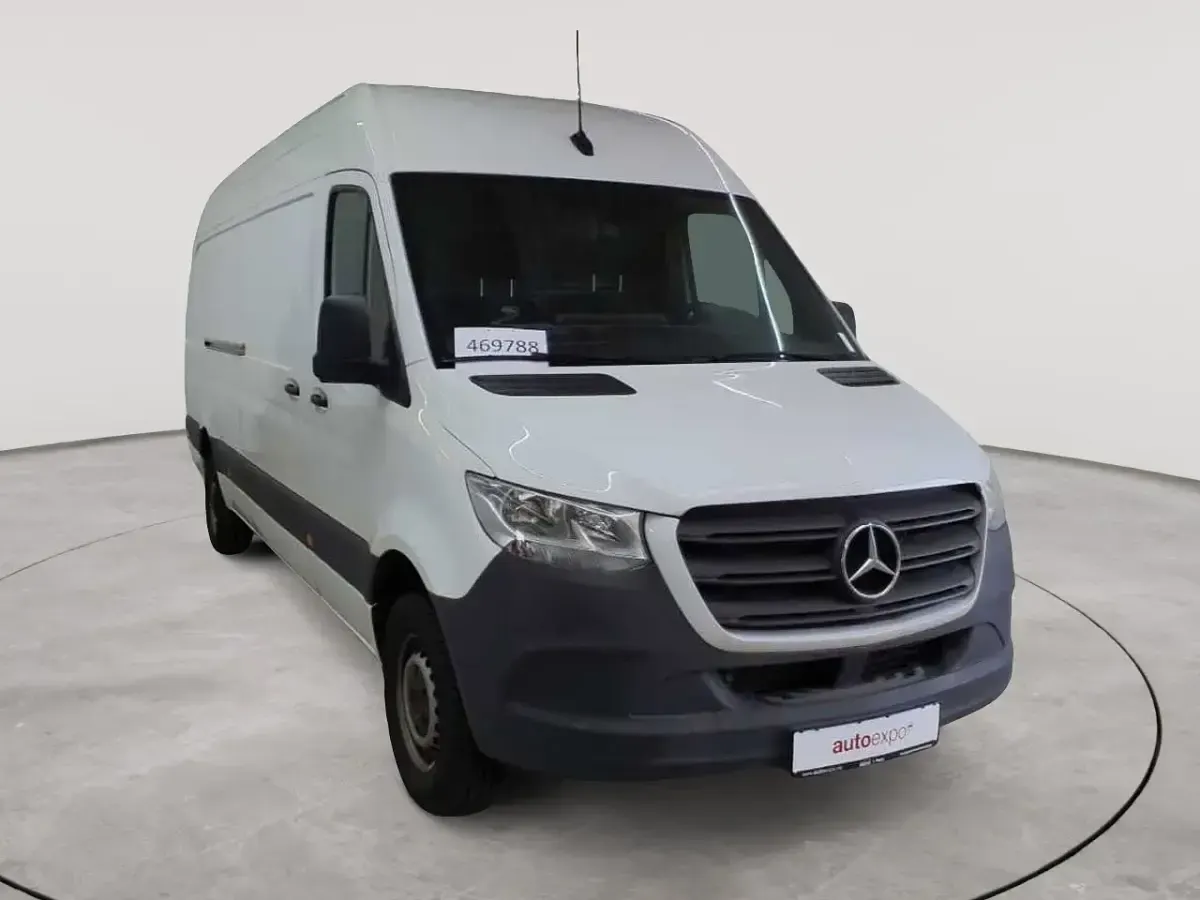 Gebraucht Mercedes Sprinter 170 PS (125 kW) 2024 Van