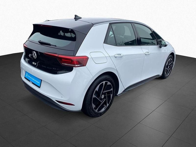 Gebraucht VW ID.3 Pro 150 kW (204 PS) 2023 Gletscherweiß metallic Kleinwagen