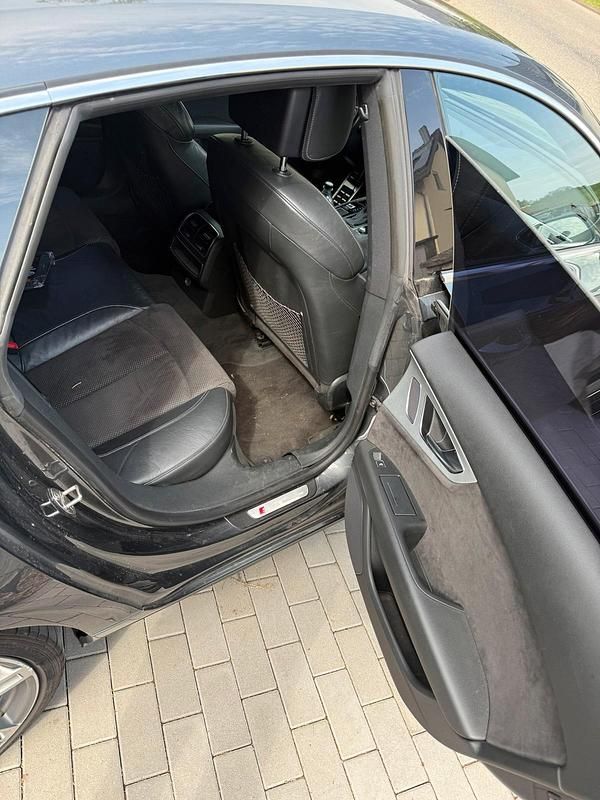 Usata Audi A7 S-Line 2011 Argento Utilitaria