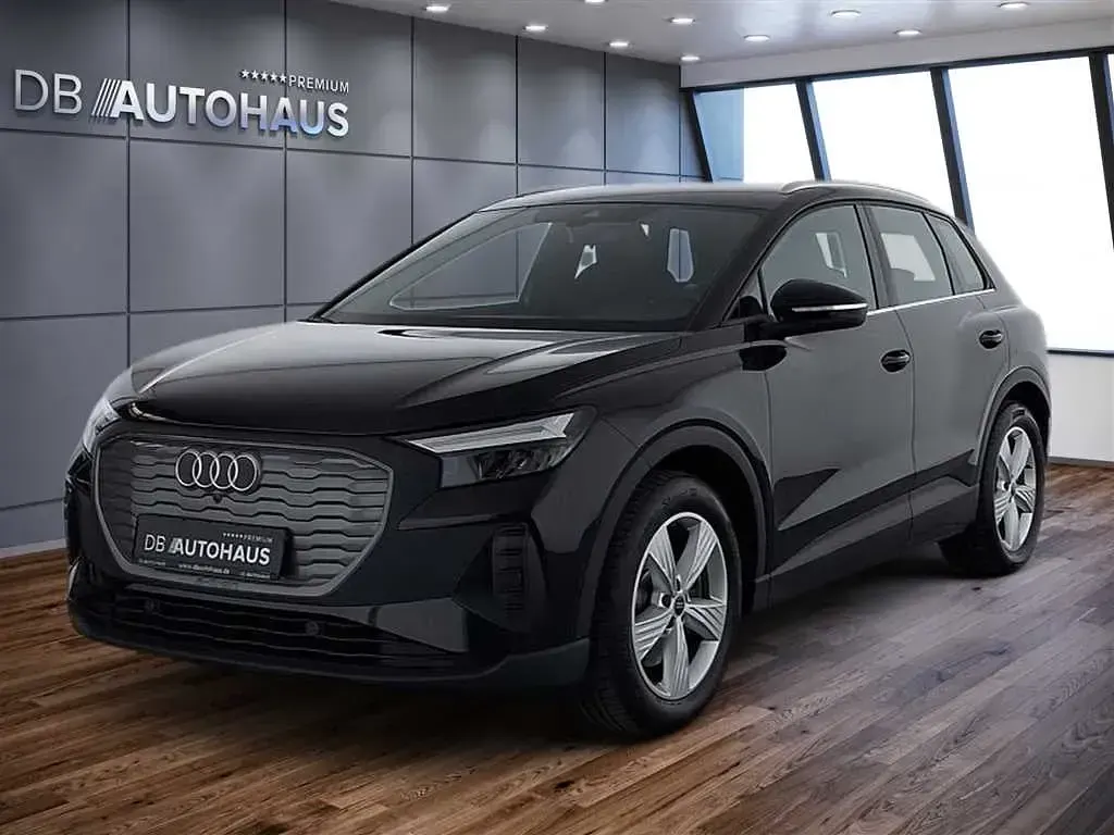 Second-hand Audi Q4 e-tron Ambiente 150 kW (204 CP) 2023 SUV