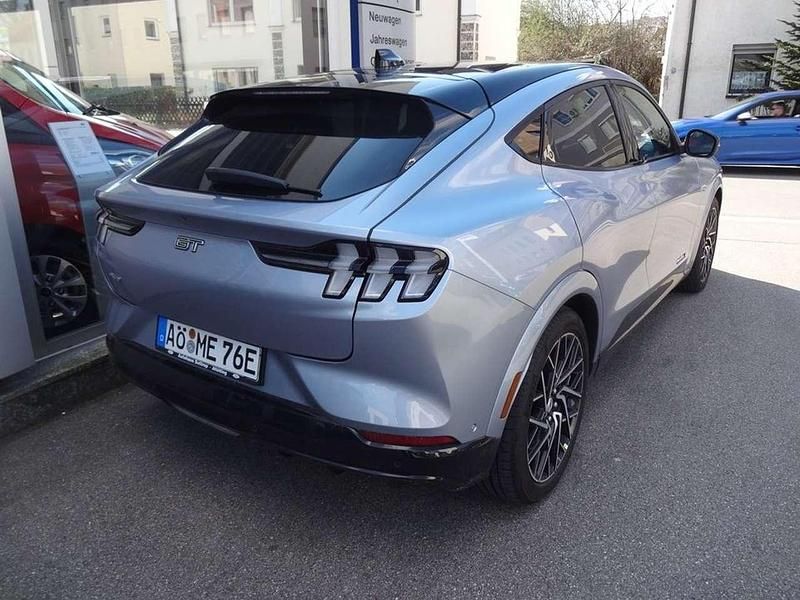 Gebraucht Ford Mustang Mach-E GT 358 kW (487 PS) 2022 Iced blue silver SUV