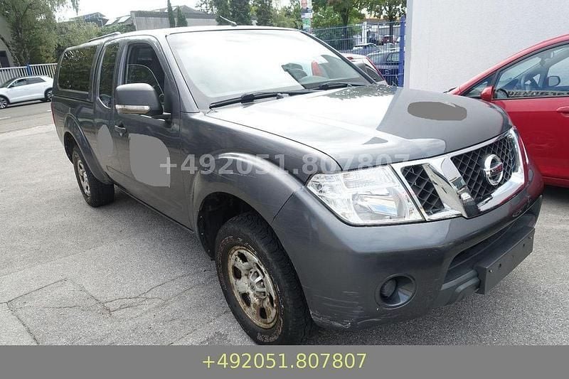 Blau Gebraucht 2011 Nissan Navara XE Abholung | 4.991 € (Superpreis) - Bild 1/4