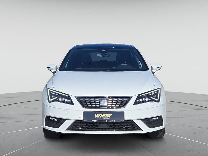 Nevada weiss Gebraucht 2020 Seat Leon XCELLENCE Limousine | 17.880 € (Guter Preis) - Bild 1/4