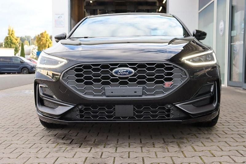 Nowe Ford Focus ST 280 KM (205 kW) 2025 Czarny Sedan/Limuzyna