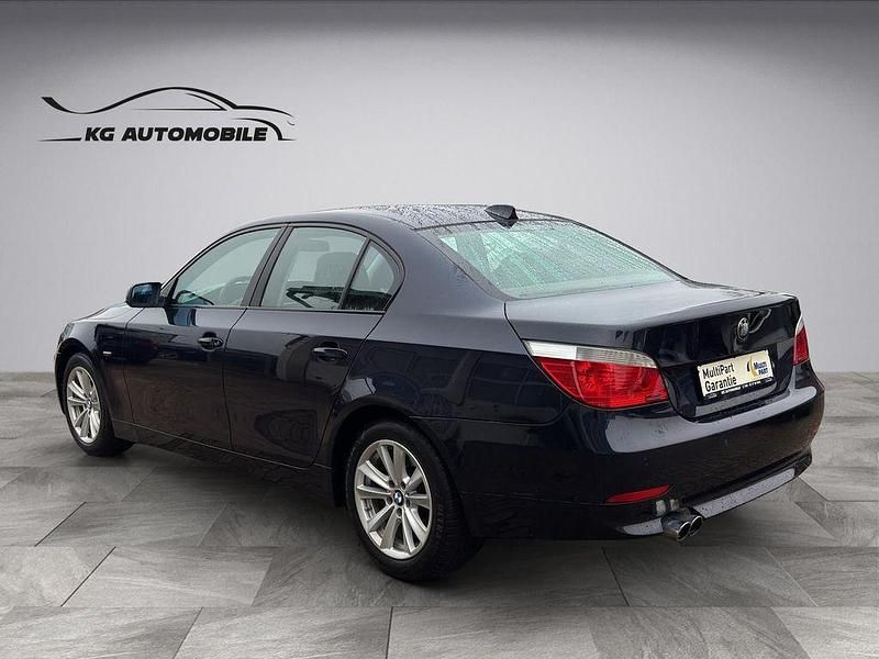 Gebraucht BMW 520 170 PS (125 kW) 2003 Blau Limousine