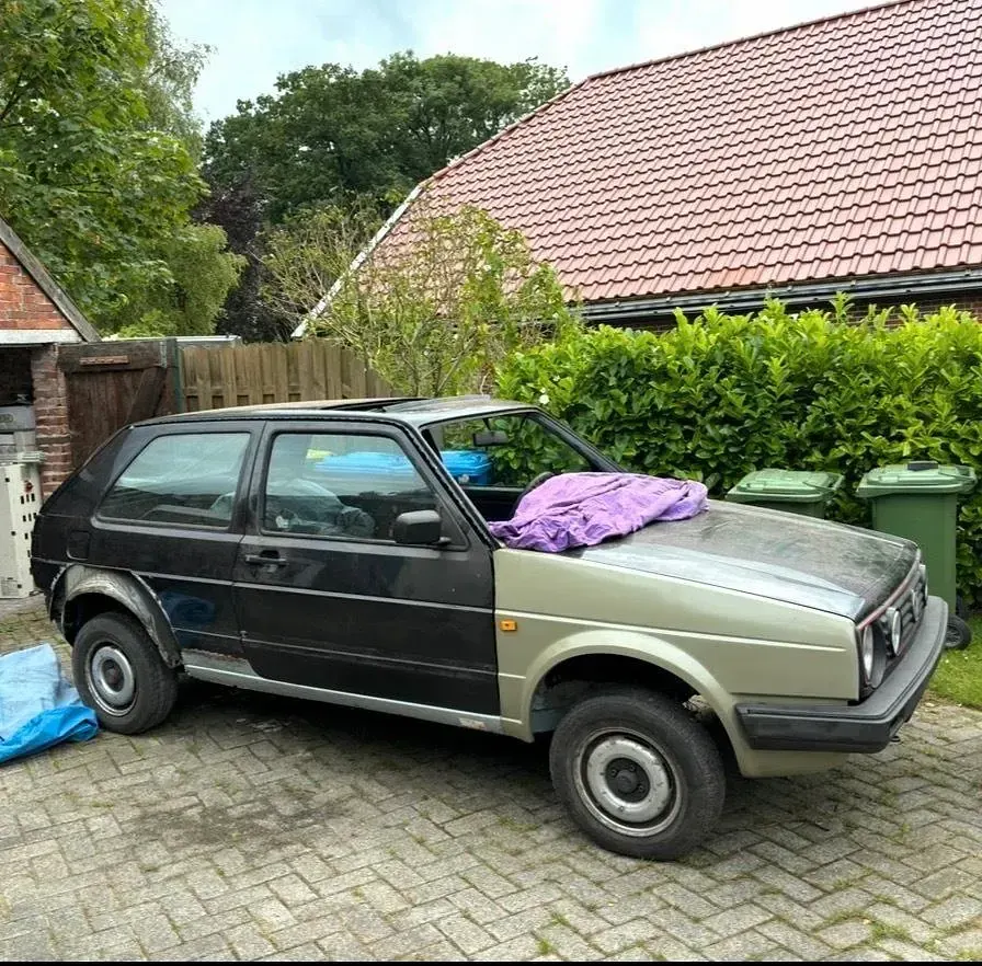 Używany VW Golf II 55 KM (40 kW) 1990 Czarny Hatchback