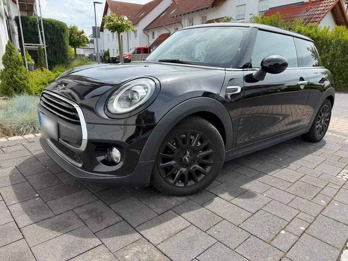 Gebraucht Mini ONE 102 PS (75 kW) 2019 Schwarz Kleinwagen