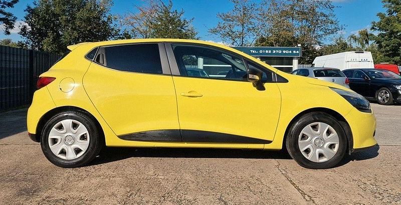 Gebraucht Renault Clio IV Expression 73 PS (53 kW) 2015 Gelb Kleinwagen