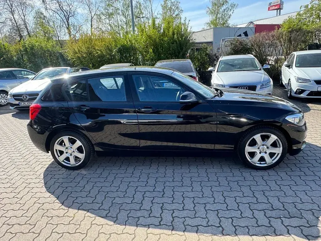 Gebraucht BMW 118 Sport Line 136 PS (100 kW) 2017 Schwarz Kleinwagen