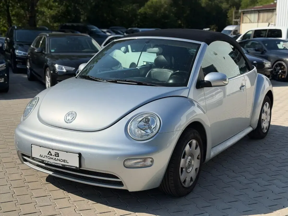 Gebraucht VW New Beetle Cabriolet Highline 102 PS (75 kW) 2003 Silber Cabrio