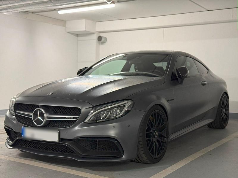 Grau Gebraucht 2018 Mercedes C63S AMG AMG Coupé | 60.000 € (Guter Preis) - Bild 1/4