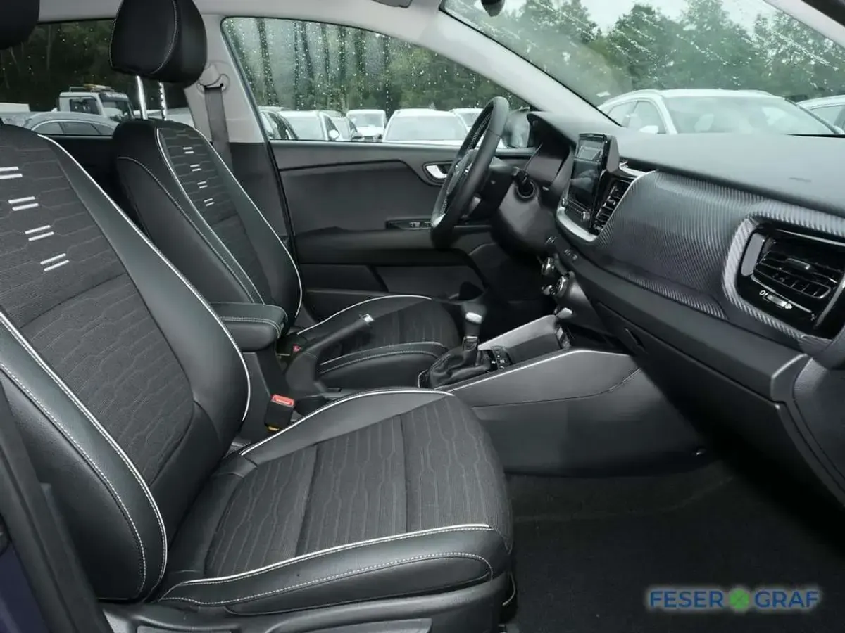 Neu Kia Stonic GT-Line 101 PS (74 kW) 2025 Denimblau SUV