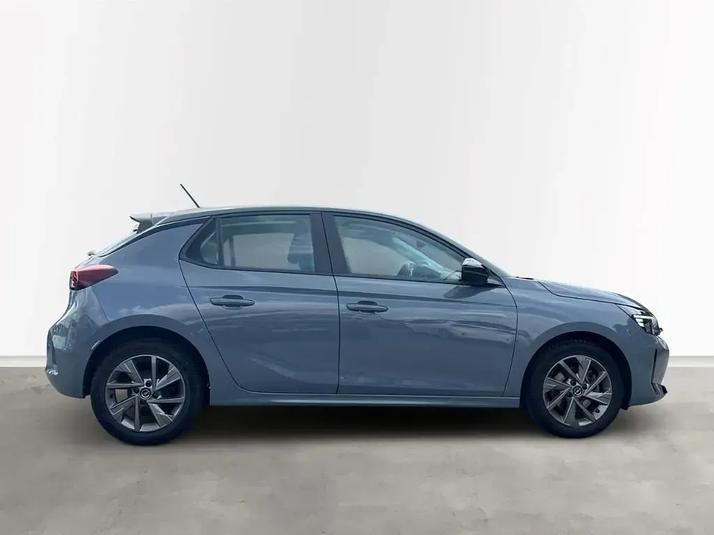 Używany Opel Corsa Edition 101 KM (74 kW) 2024 Szary Hatchback