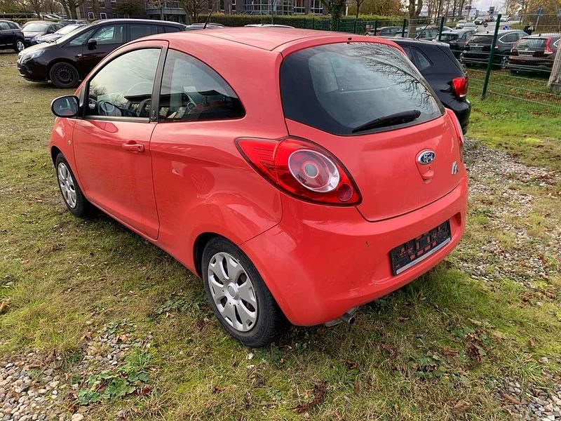 Gebraucht Ford Ka 69 PS (50 kW) 2012 Rot Limousine