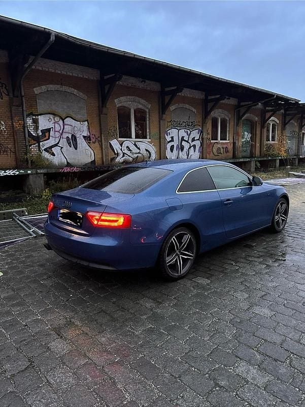 Blau Gebraucht 2008 Audi A5 Coupé | 4.700 € (Superpreis) - Bild 1/4