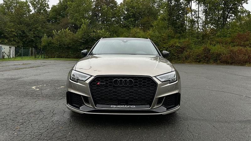 Gebraucht Audi RS3 Sport 400 PS (294 kW) 2019 Limousine