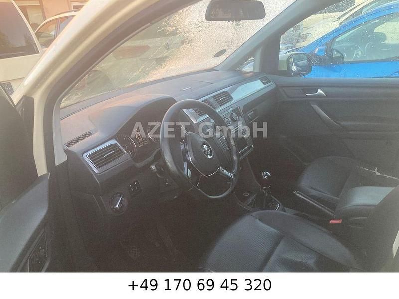 Gebraucht VW Caddy Maxi Comfortline 102 PS (75 kW) 2016 Van / Kleinbus