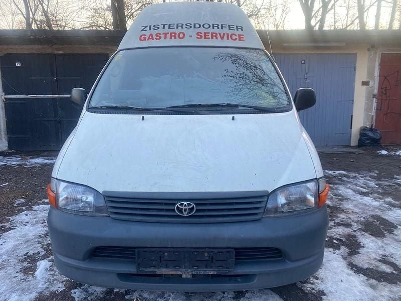 Grau Gebraucht 2006 Toyota HiAce Van / Kleinbus | 5.500 € (Etwas zu teuer) - Bild 1/4