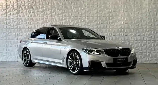Gebraucht BMW M550 Shadowline 400 PS (294 kW) 2018 Silber Limousine