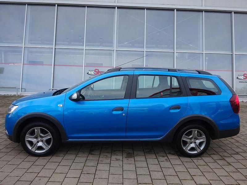 Blau Gebraucht 2019 Dacia Logan MCV Stepway Kombi | 12.580 € (Teuer) - Bild 1/4