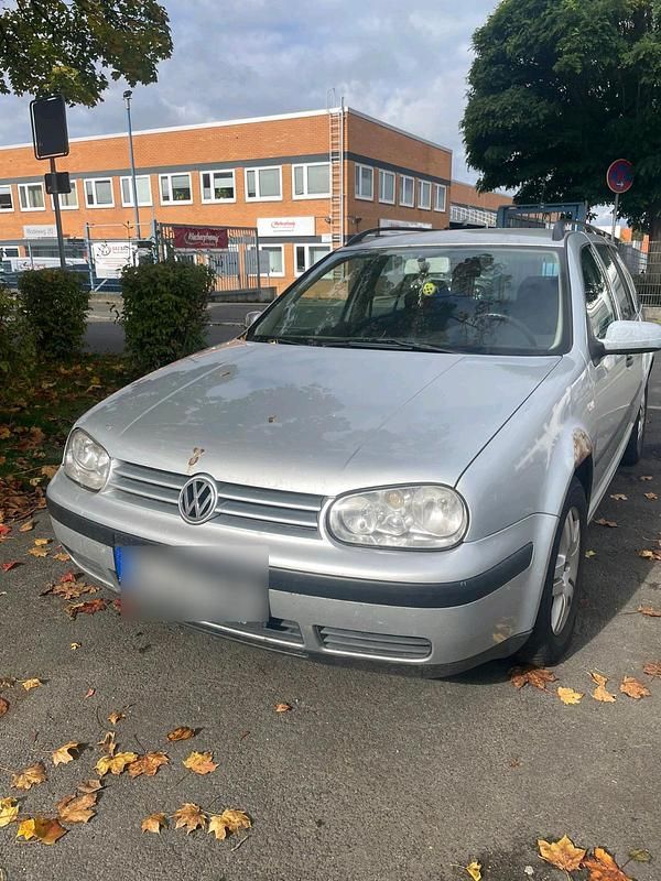 Silber Gebraucht 2001 VW Golf IV Kombi | 650 € (Superpreis) - Bild 1/4