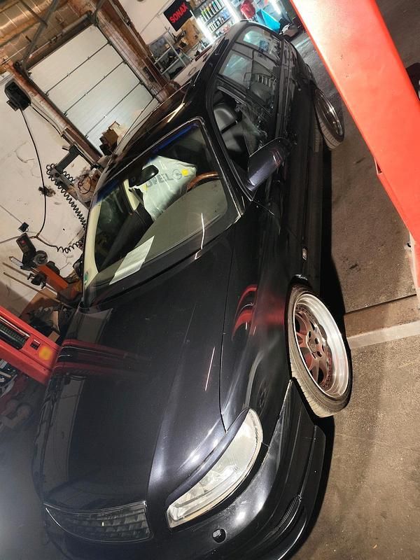 Gebraucht Opel Omega 218 PS (160 kW) 2003 Schwarz Kombi