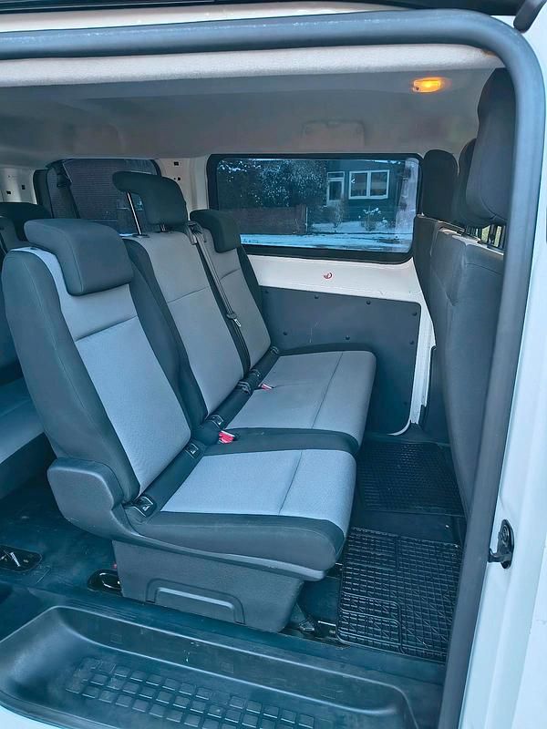 Gebraucht Peugeot Traveller 150 PS (110 kW) 2019 Weiß Van / Kleinbus